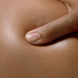 GOMMAGE BODY ESSENTIEL